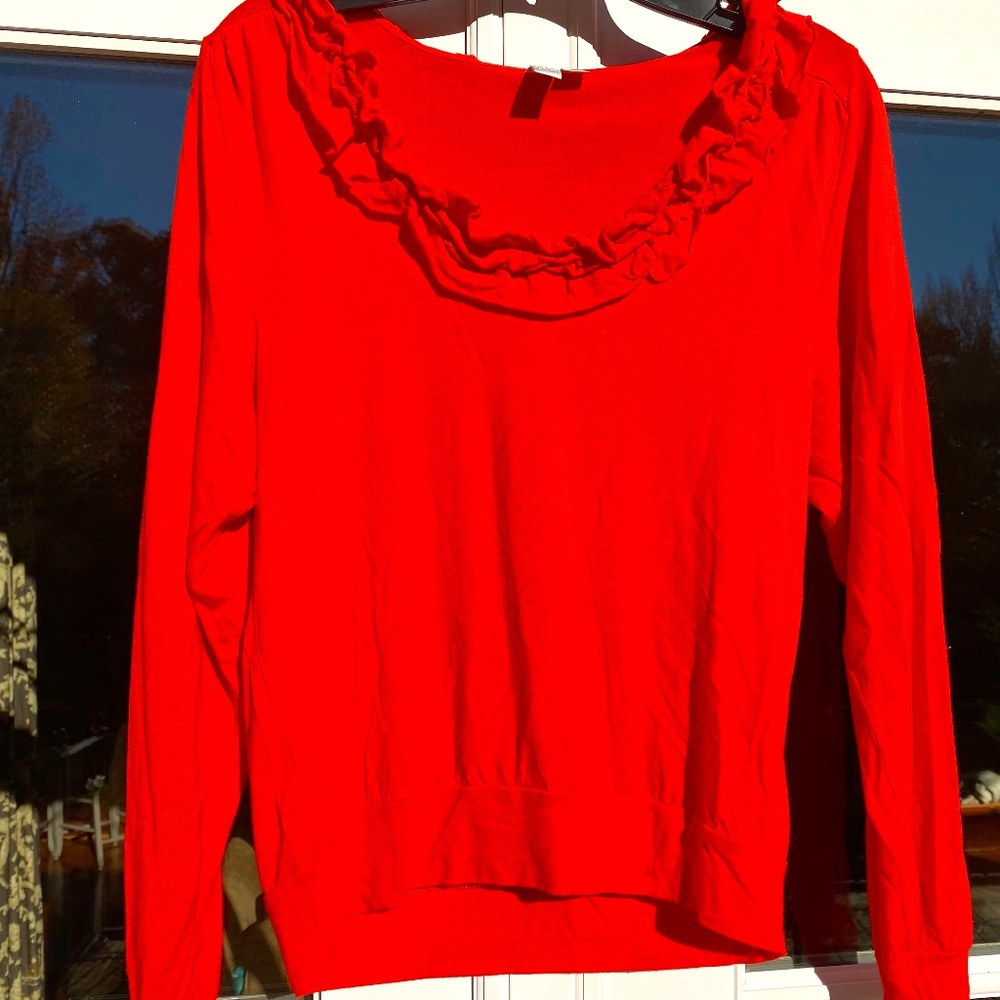 GO International Ruffle neck top women's size small